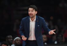 Ταμπελίνι: «Τα επιθετικά ριμπάουντ του Ολυμπιακού και τα χαμένα σουτ στοίχισαν»