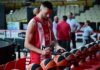 Ολυμπιακός: Οι υπογραφές στην κάμερα και… οι άνετοι «ερυθρόλευκοι» (vid)