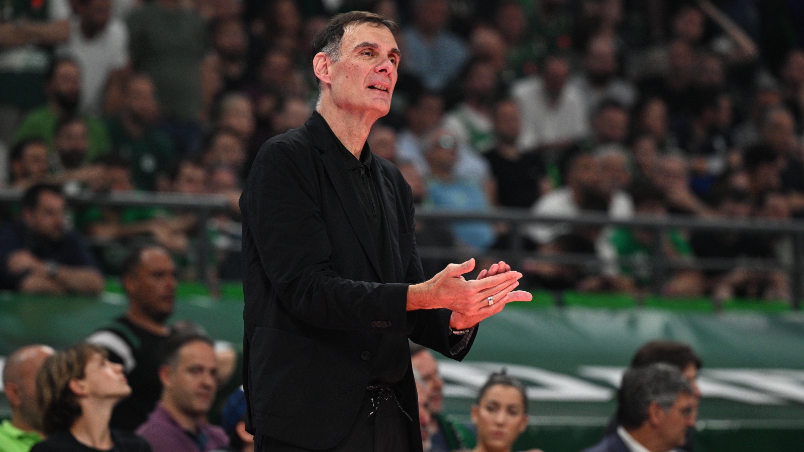 Μπαρτζώκας: «Ο Παναθηναϊκός έπαιξε με υπερηφάνεια και δεν ανταποκριθήκαμε, κάνει το καλύτερο ο Ντόρσεϊ»